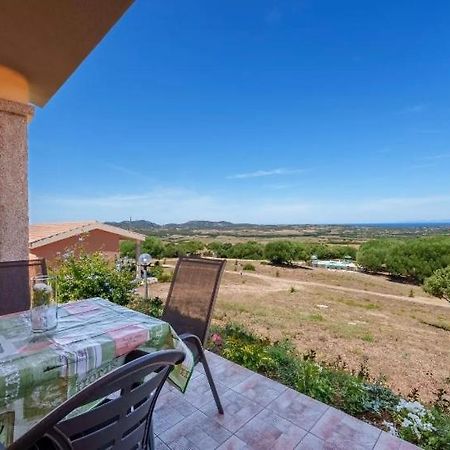 Agriturismo Gli Olivastri Appartamento Raggio Di Sole , Con Piscina E Vista Mare ,Climatizzatore,Wifi Aglientu Luaran gambar